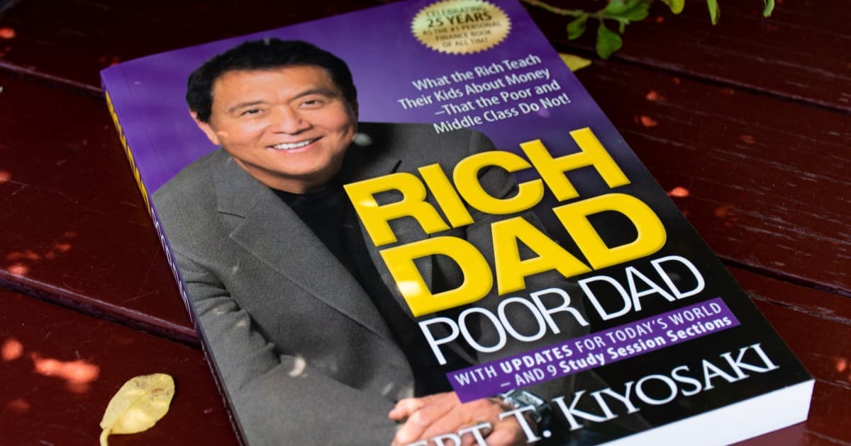 キヨサキ氏、大規模な市場調整を警告 ビットコイン買い増し継続を宣言